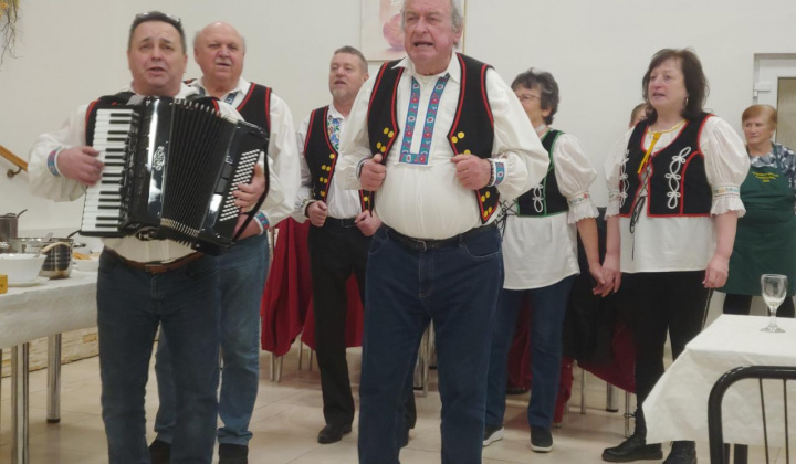 4. fotografia fotogalérie Fašiangové slávnosti v obci Žalobín 2025