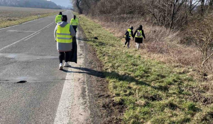 17. fotografia fotogalérie Čistenie brehov Oľky