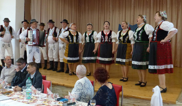 14. fotografia fotogalérie Úcta k starším