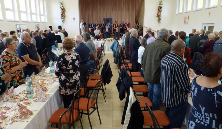 20. fotografia fotogalérie Úcta k starším