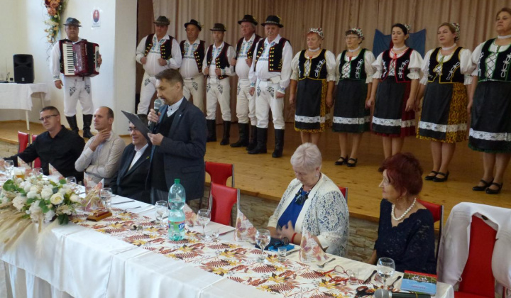 23. fotografia fotogalérie Úcta k starším