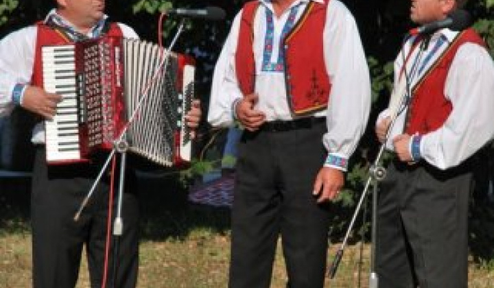 9. fotografia fotogalérie Folklórna skupina Konopianka