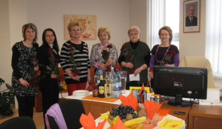 2. fotografia fotogalérie Privítanie učiteľov u starostky obce