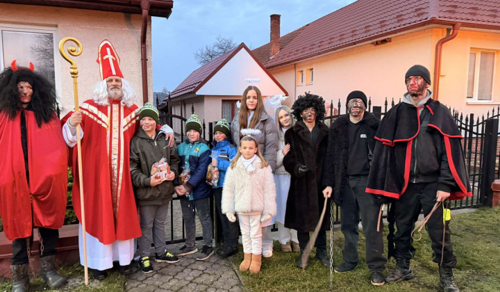14. fotografia fotogalérie Mikuláš v obci